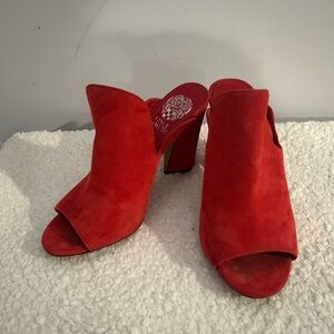 Vince Camuto Women's Sz 6 Red Gertie Suede Block Heel High Vamp Mules Round Toe